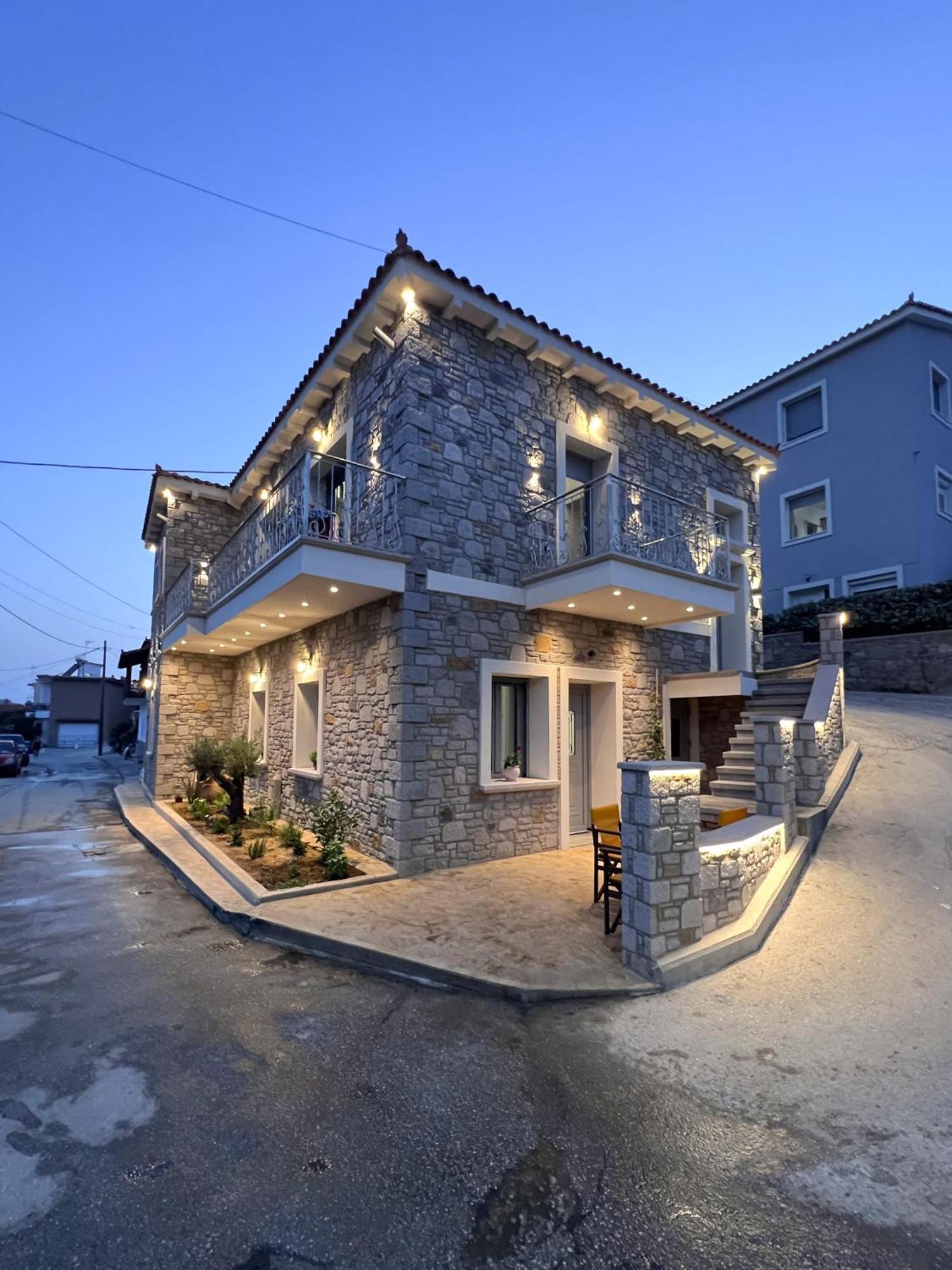 Zeus & Emmanuil Luxury Houses Myrina Exterior photo