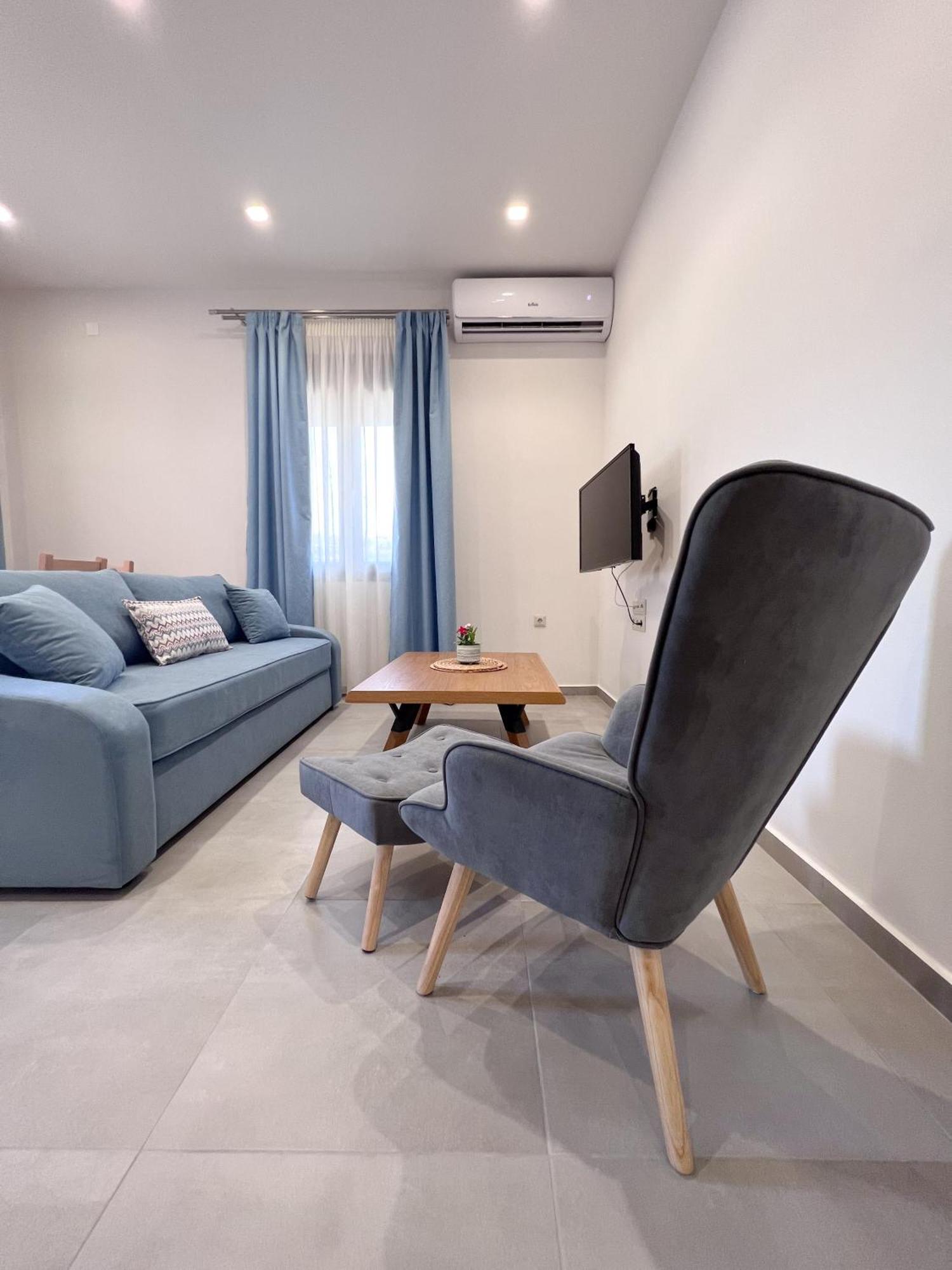 Zeus & Emmanuil Luxury Houses Myrina Exterior photo